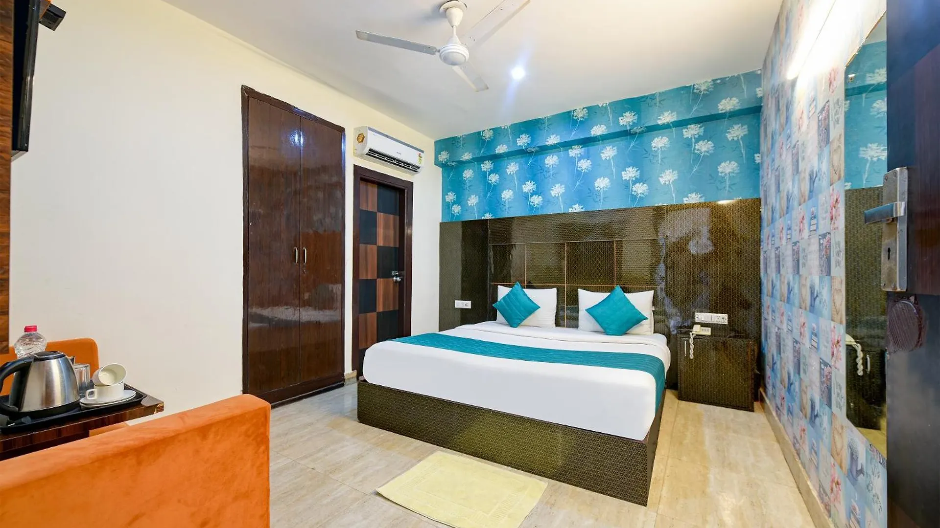 Transit Stay At Delhi Airport New Delhi